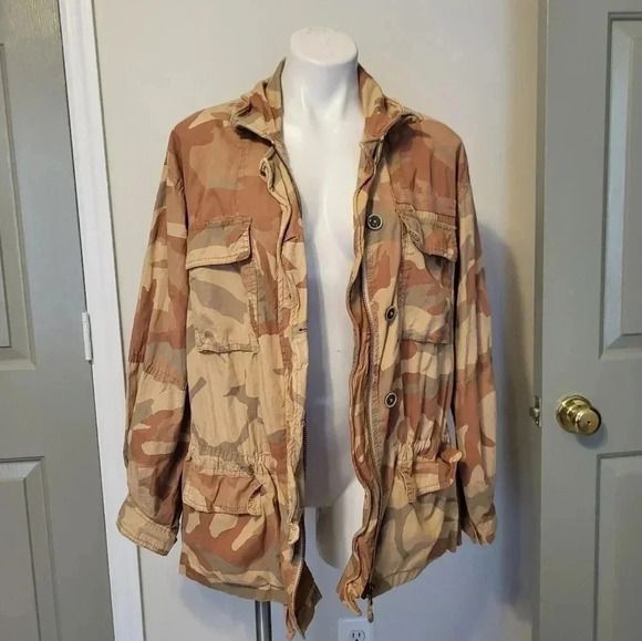 Free People Lead The Way Camo Lightweight Jacket(S) - Picture 4 of 14